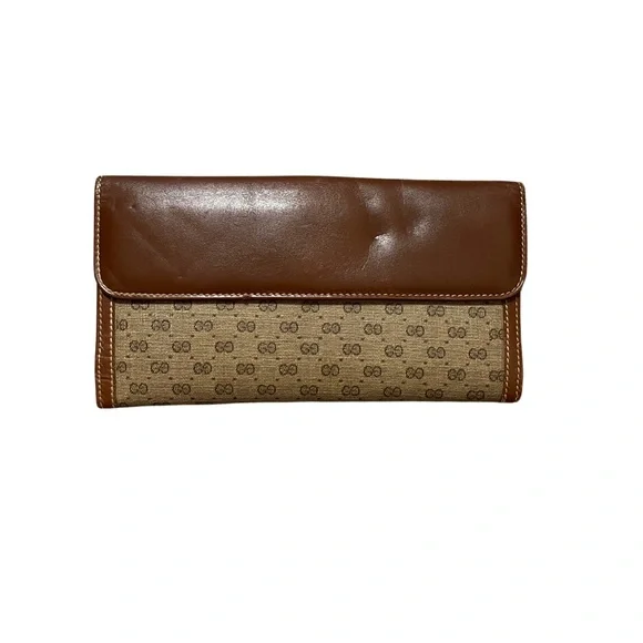 Gucci Monogram Bag with Blue and Cream Scarf - Picture 8 of 8